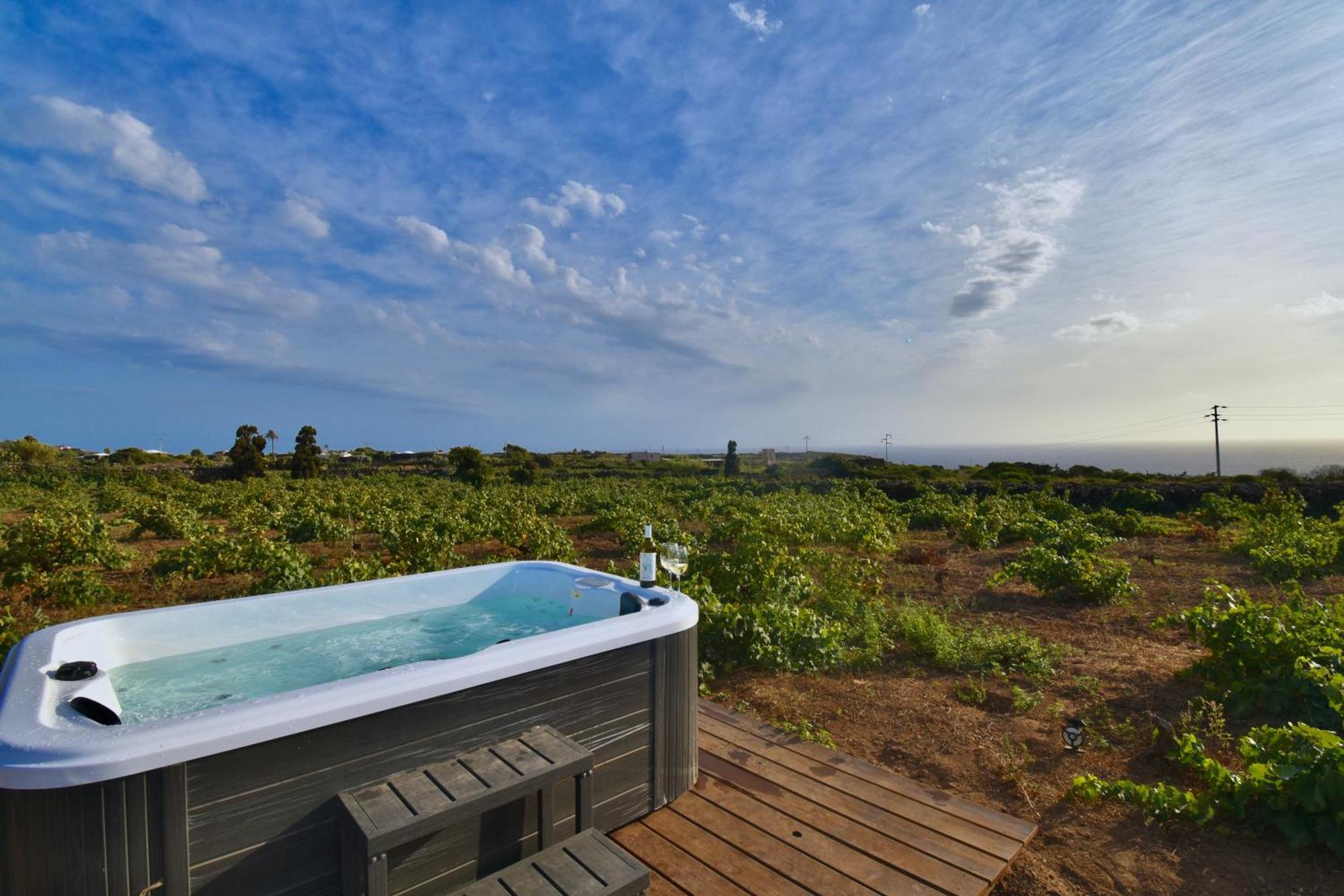 Tenuta Bukkuram * San Michele (Pantelleria)